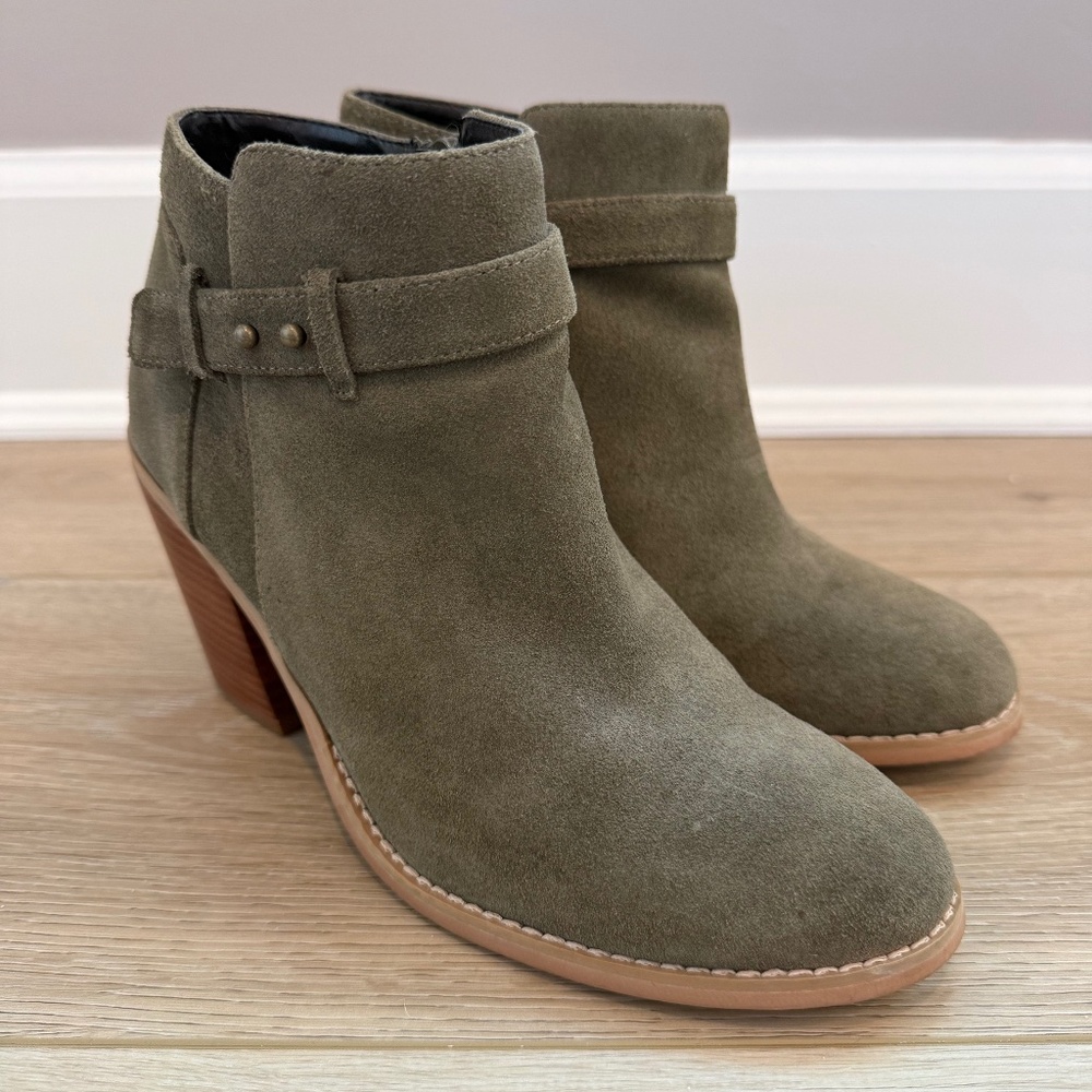 Sole Society Brighid Green Suede Bootie, Zip Up